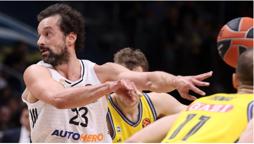 Alba Berlin vs Paris basketball match player stats